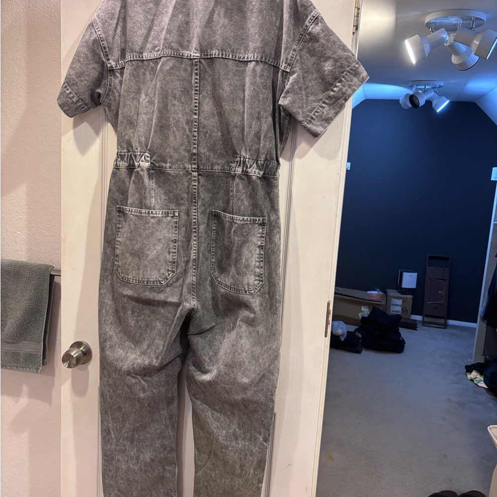 We The Free Acid Wash Gray Short Sleeve Jumpsuit - Picture 3 of 3